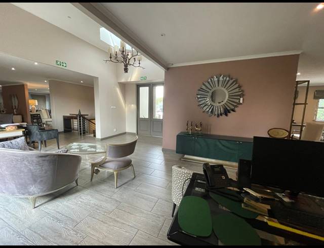 585M² OFFICE FOR SALE IN RIVONIA